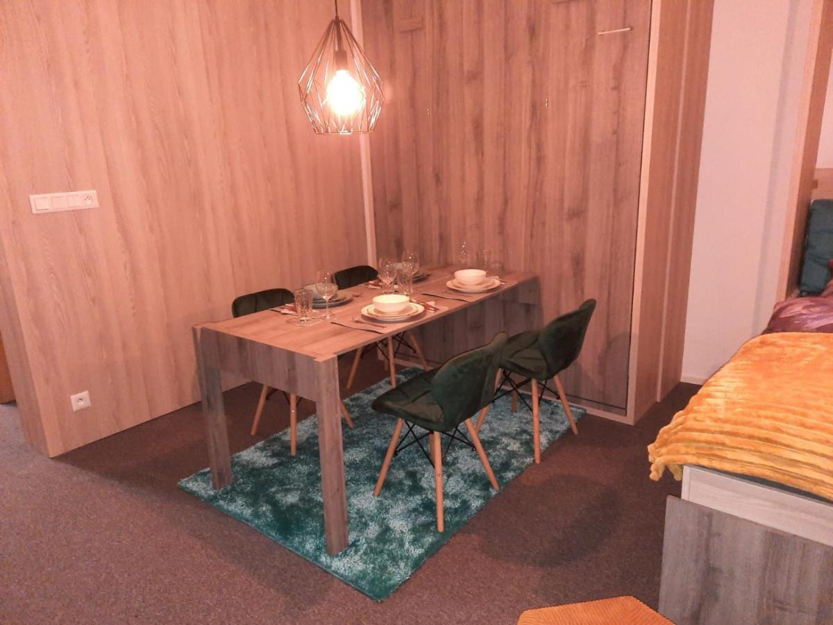 Apartman Artemis Bešeňová Exterior foto